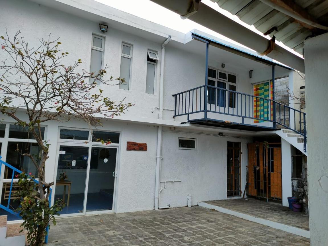 Hotel La Terrasse Port South East Zewnętrze zdjęcie